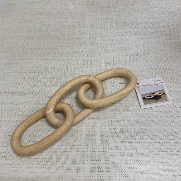 Target Bullseye Wood Chain Decor • RARE 2 sets - Picture 2 of 3